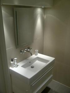 After_Bathroom 8.jpg